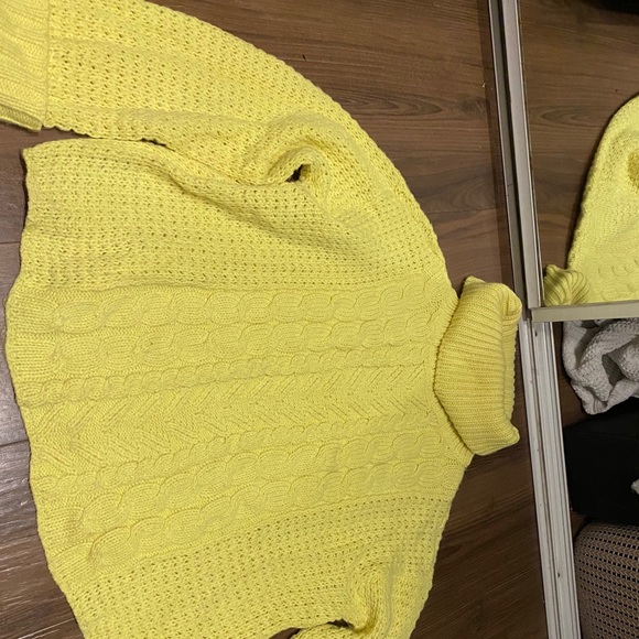 Femme roll neck jumper - Picture 1 of 3